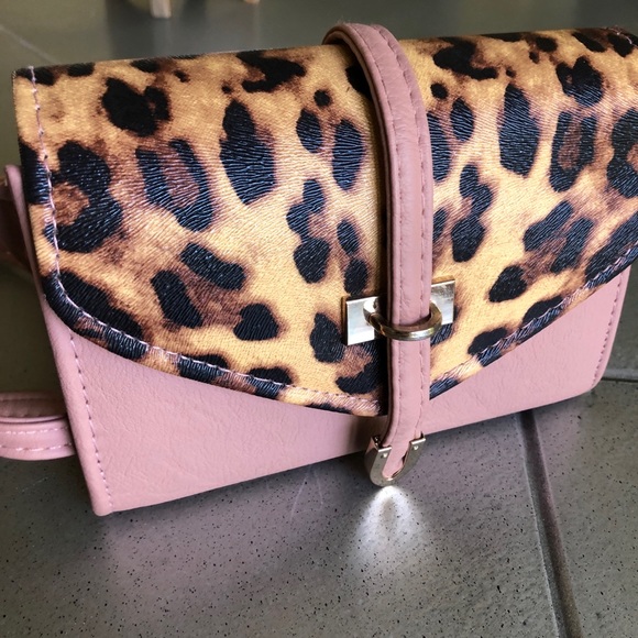 Charlotte Russe Handbags - CHARLOTTE RUSSE leopard + gold crossbody/ bag